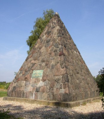 pyramide grossbeeren